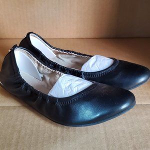 BCBGeneration Black Ballet Flats 7.5 B